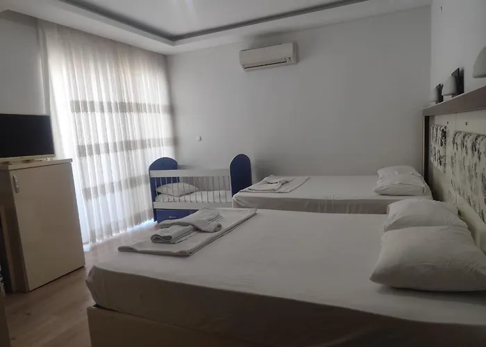 Anamua فندق Eskiomerler